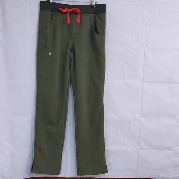Figs Pants - Figs Kade Cargo Scrub Pants - Dark Olive